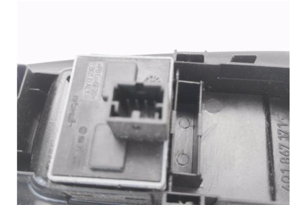 Recambio de mando elevalunas delantero izquierdo para volkswagen polo iv (9n1) 1.2 12v referencia OEM IAM 6Q1867171E  