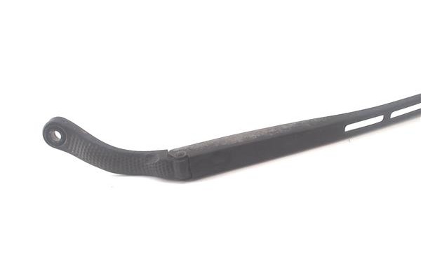 Recambio de brazo limpiaparabrisas delantero derecho para citroen c4 coupe 1.6 16v referencia OEM IAM 9656189480  