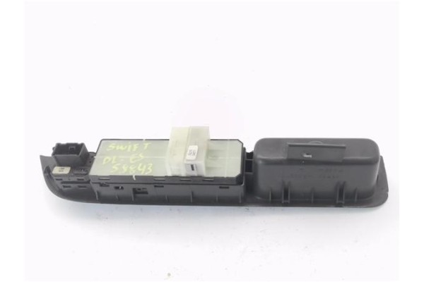 Recambio de mando elevalunas delantero izquierdo para suzuki swift iii (sg) 1.3 ddis referencia OEM IAM 8376262J11  