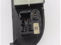 Recambio de mando elevalunas delantero izquierdo para suzuki swift iii (sg) 1.3 ddis referencia OEM IAM 8376262J11  