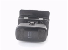 Recambio de mando elevalunas delantero derecho para kia carnival 2.9 td referencia OEM IAM 621W04960  