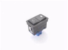 Recambio de mando elevalunas delantero derecho para bmw serie 5 berlina (e39) 2.0 520d referencia OEM IAM 8368932  