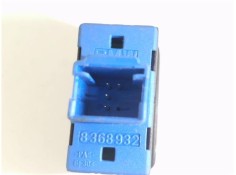 Recambio de mando elevalunas delantero derecho para bmw serie 5 berlina (e39) 2.0 520d referencia OEM IAM 8368932  