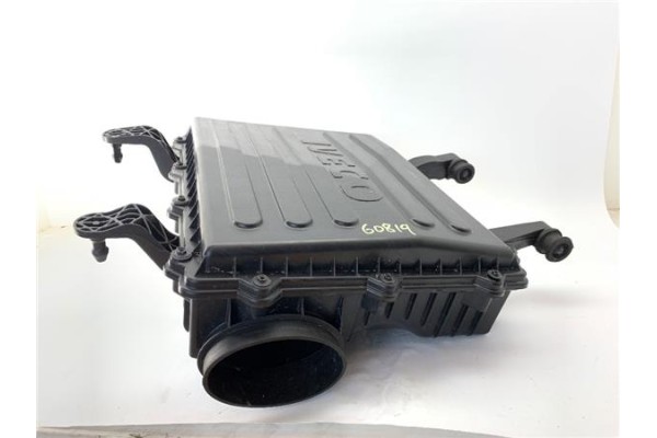 Recambio de carcasa filtro aire para iveco daily chasis 2.3 referencia OEM IAM 5801353825  