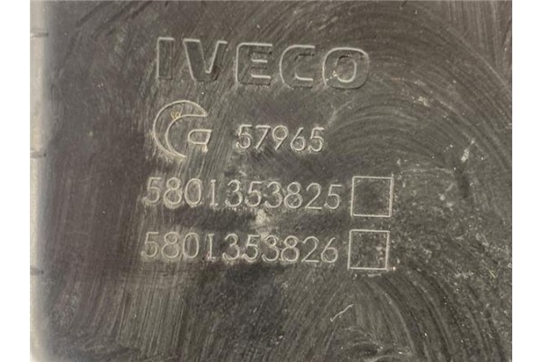 Recambio de carcasa filtro aire para iveco daily chasis 2.3 referencia OEM IAM 5801353825  