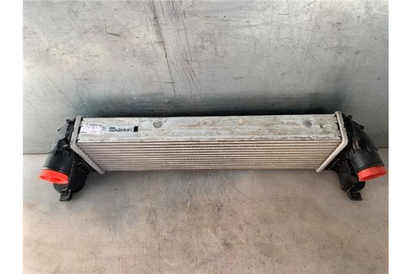 Recambio de intercooler para iveco daily chasis 2.3 referencia OEM IAM MR0230005640  