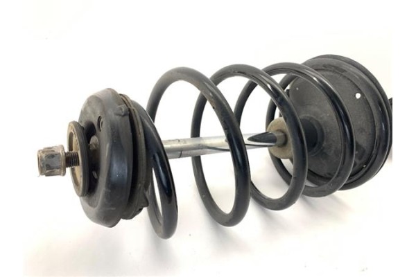 Recambio de amortiguador delantero derecho para citroen c4 coupe 1.6 16v referencia OEM IAM 824902004271  