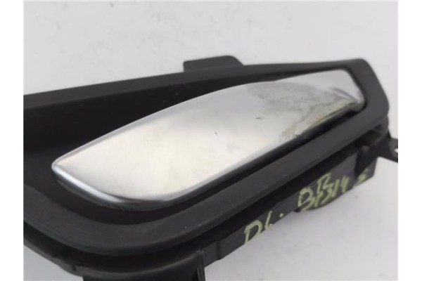 Recambio de manilla int. puerta delantero derecha para bmw serie 1 berlina 5p (f20) 2.0 116d referencia OEM IAM 51417240412  