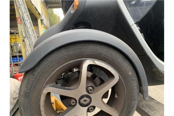 Recambio de pase rueda delantero izquierdo para renault twizy eléctrico urban referencia OEM IAM 638417059R  