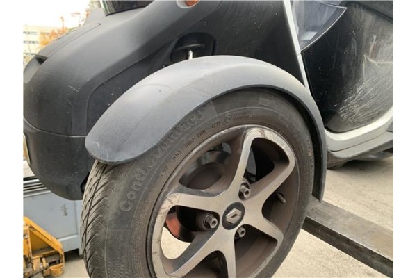 Recambio de pase rueda delantero izquierdo para renault twizy eléctrico urban referencia OEM IAM 638417059R  