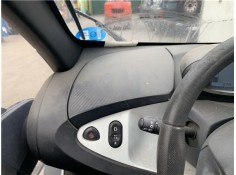 Recambio de salpicadero para renault twizy eléctrico urban referencia OEM IAM 681004999R  