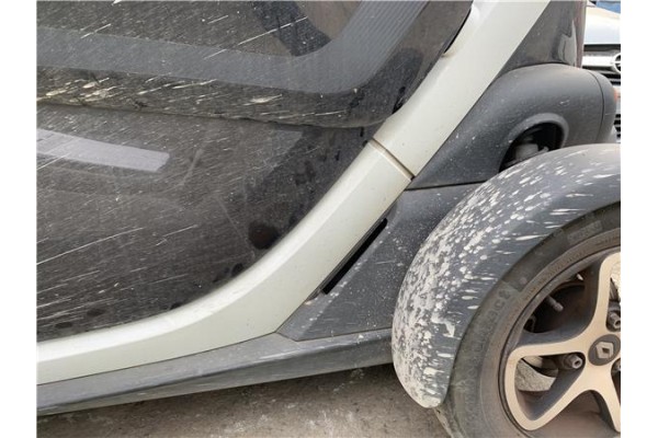 Recambio de spoiler talonera lat. izquierda para renault twizy eléctrico urban referencia OEM IAM 769529172R  