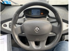 Recambio de volante para renault twizy eléctrico urban referencia OEM IAM 484305823R  