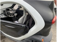 Recambio de aleta trasero izquierda para renault twizy eléctrico urban referencia OEM IAM 768193776R  