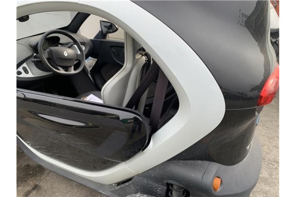 Recambio de aleta trasero izquierda para renault twizy eléctrico urban referencia OEM IAM 768193776R  