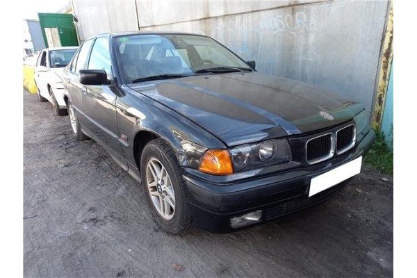 bmw serie 3 berlina (e36)(1990) del año 