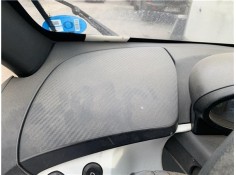 TAPA IZQUIERDA SALPICADERO 685B17230R 