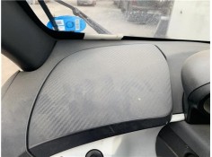 Recambio de tapa izquierda salpicadero para renault twizy eléctrico urban referencia OEM IAM 685B17230R  