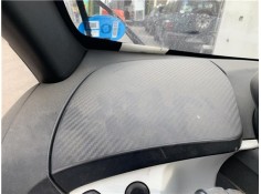 Recambio de tapa izquierda salpicadero para renault twizy eléctrico urban referencia OEM IAM 685B17230R  