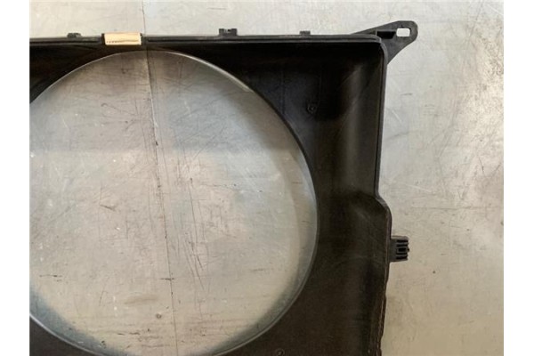 Recambio de canalizador radiador para iveco daily chasis 2.3 referencia OEM IAM MR2227122810  