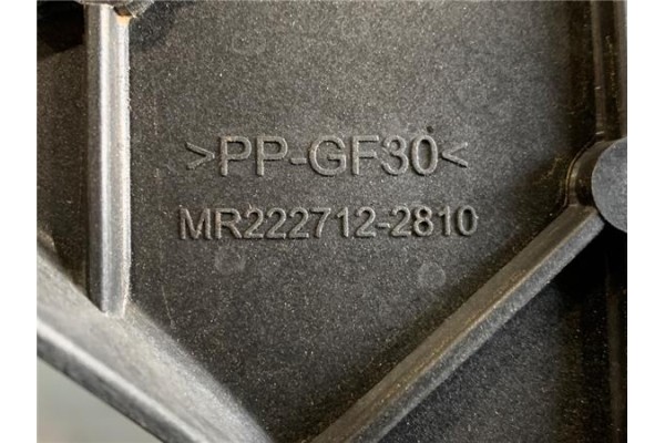 Recambio de canalizador radiador para iveco daily chasis 2.3 referencia OEM IAM MR2227122810  