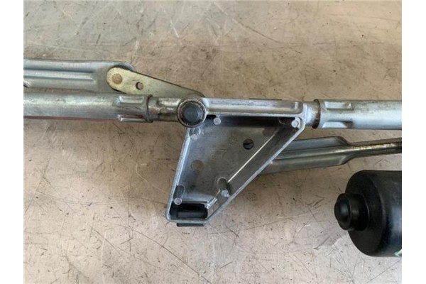 Recambio de motor limpiaparabrisas delantero para citroen c4 coupe 1.6 16v referencia OEM IAM 40463812V  