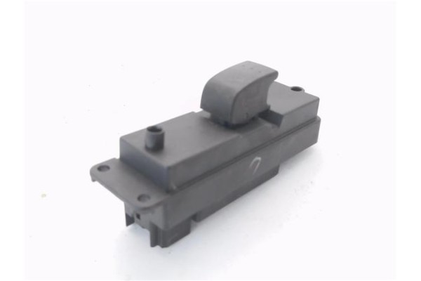 Recambio de mando elevalunas delantero derecho para mazda 3 sedán (bk) 1.6 di turbo referencia OEM IAM 03123100 BP4K66370 