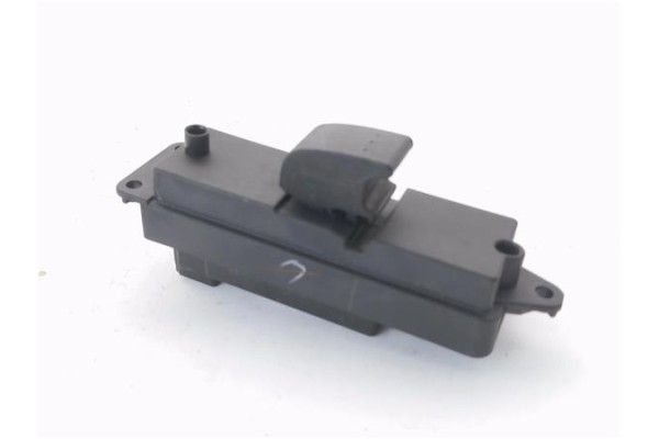 Recambio de mando elevalunas delantero derecho para mazda 3 sedán (bk) 1.6 di turbo referencia OEM IAM 03123100 BP4K66370 