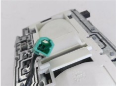 Recambio de luz interior techo para iveco daily chasis 2.3 referencia OEM IAM 735244963  