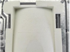 Recambio de luz interior techo para iveco daily chasis 2.3 referencia OEM IAM 735244963  