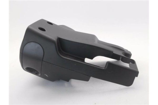 Recambio de embellecedor columna direccion para iveco daily chasis 2.3 referencia OEM IAM 5802308268  