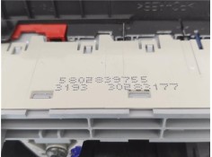 Recambio de interruptor luces emergencia para iveco daily chasis 2.3 referencia OEM IAM 5802839755  