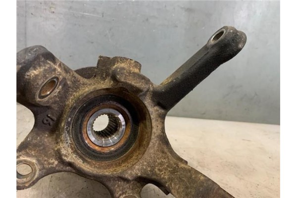 Recambio de mangueta delantero izquierda para nissan almera (n16/e) 1.5 referencia OEM IAM 400155M000  