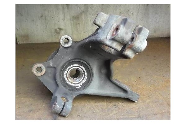 Recambio de mangueta delantero derecha para peugeot 206 1.4 i referencia OEM IAM   