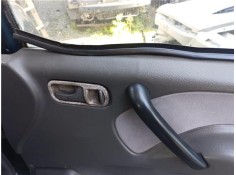 Recambio de guarnecido puerta delantero derecha para nissan terrano ii (r20) 2.4 i 12v 4wd referencia OEM IAM 809000F005  