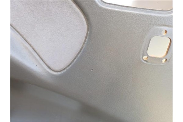 Recambio de guarnecido puerta delantero izquierda para nissan terrano ii (r20) 2.4 i 12v 4wd referencia OEM IAM 809010F005  