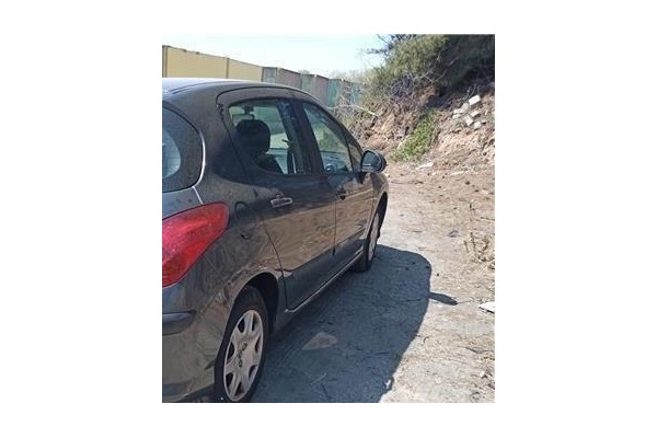 Recambio de retrovisor electrico derecho para peugeot 308 1.6 gt referencia OEM IAM 8153NF  