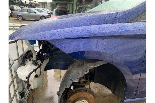 Recambio de aleta delantero izquierda para seat ibiza (kj1) 1.0 style referencia OEM IAM 6F0821105B  