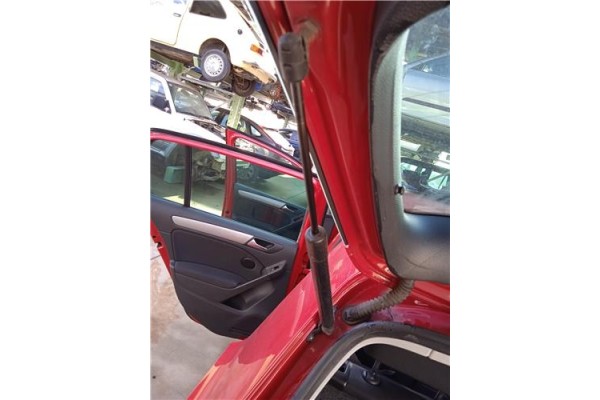 Recambio de amortiguador porton para volkswagen golf vi (5k1) 1.6 advance referencia OEM IAM 5K6827550B  