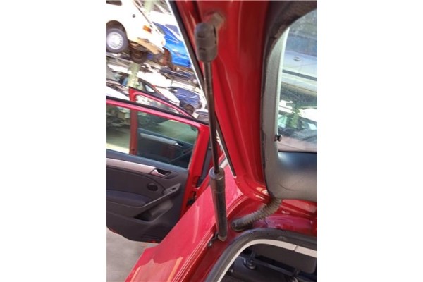 Recambio de amortiguador porton para volkswagen golf vi (5k1) 1.6 advance referencia OEM IAM 5K6827550B  