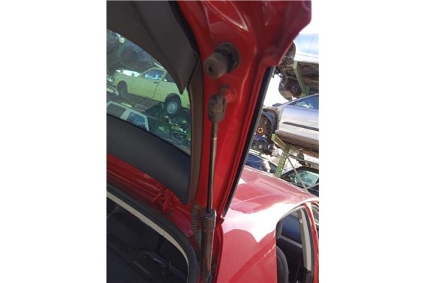 Recambio de amortiguador porton para volkswagen golf vi (5k1) 1.6 advance referencia OEM IAM 5K6827550B  