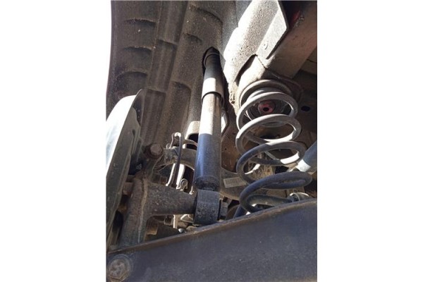 Recambio de amortiguador trasero izquierdo para volkswagen golf vi (5k1) 1.6 advance referencia OEM IAM 1K0513029ME 423135JP 