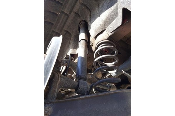 Recambio de amortiguador trasero izquierdo para volkswagen golf vi (5k1) 1.6 advance referencia OEM IAM 1K0513029ME 423135JP 