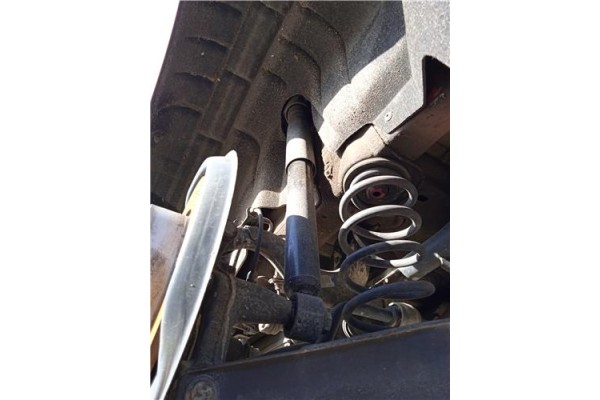 Recambio de amortiguador trasero izquierdo para volkswagen golf vi (5k1) 1.6 advance referencia OEM IAM 1K0513029ME 423135JP 