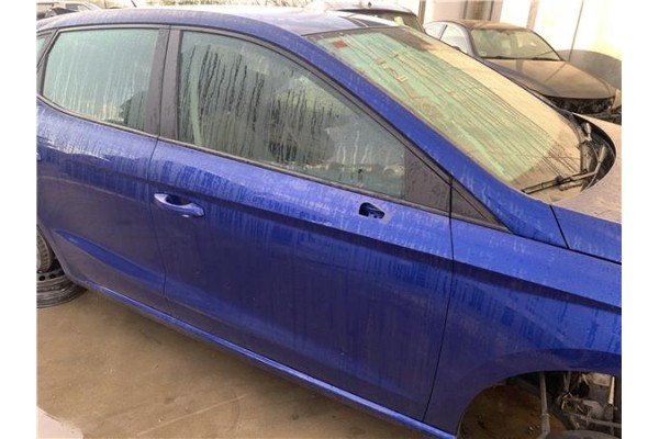 Recambio de puerta delantero derecha para seat ibiza (kj1) 1.0 style referencia OEM IAM 6F0831052B 6F0831052D 