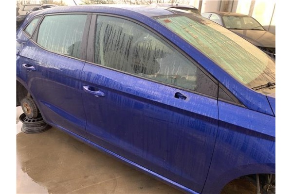 Recambio de puerta delantero derecha para seat ibiza (kj1) 1.0 style referencia OEM IAM 6F0831052B 6F0831052D 