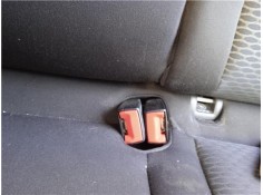 Recambio de anclaje cinturon trasero izquierdo para volkswagen golf vi (5k1) 1.6 advance referencia OEM IAM 1K0857739MQVZ  