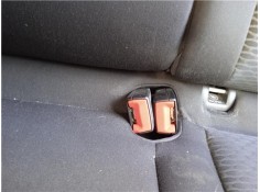 Recambio de anclaje cinturon trasero izquierdo para volkswagen golf vi (5k1) 1.6 advance referencia OEM IAM 1K0857739MQVZ  