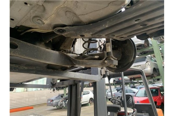 Recambio de puente trasero para seat ibiza (kj1) 1.0 style referencia OEM IAM 2Q0501053CH  