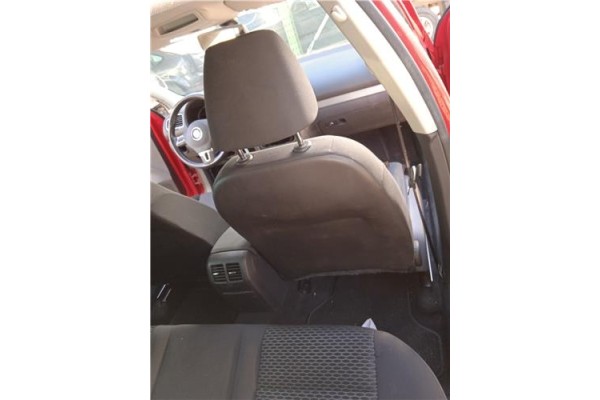 Recambio de asiento delantero derecho para volkswagen golf vi (5k1) 1.6 advance referencia OEM IAM 1K4881105PA  
